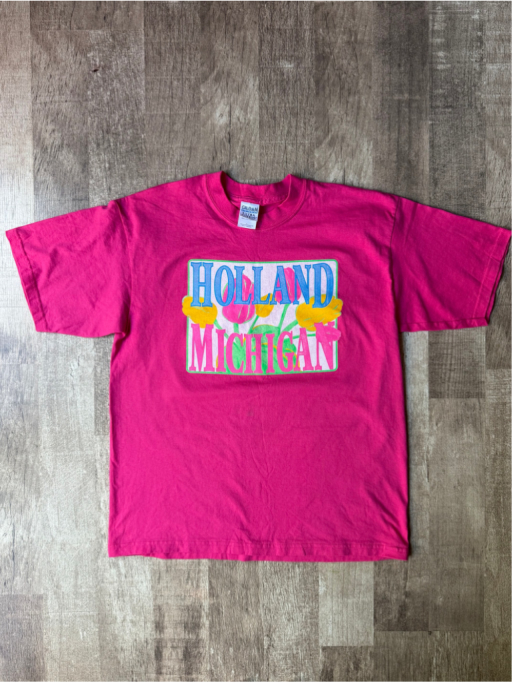 Vintage Holland Michigan Floral Tulip Graphic T-Shirt Magenta Pink